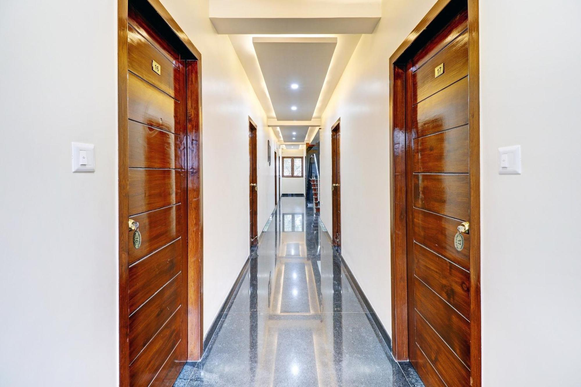 Capital O R R Residency Hotel Bangalore Ngoại thất bức ảnh